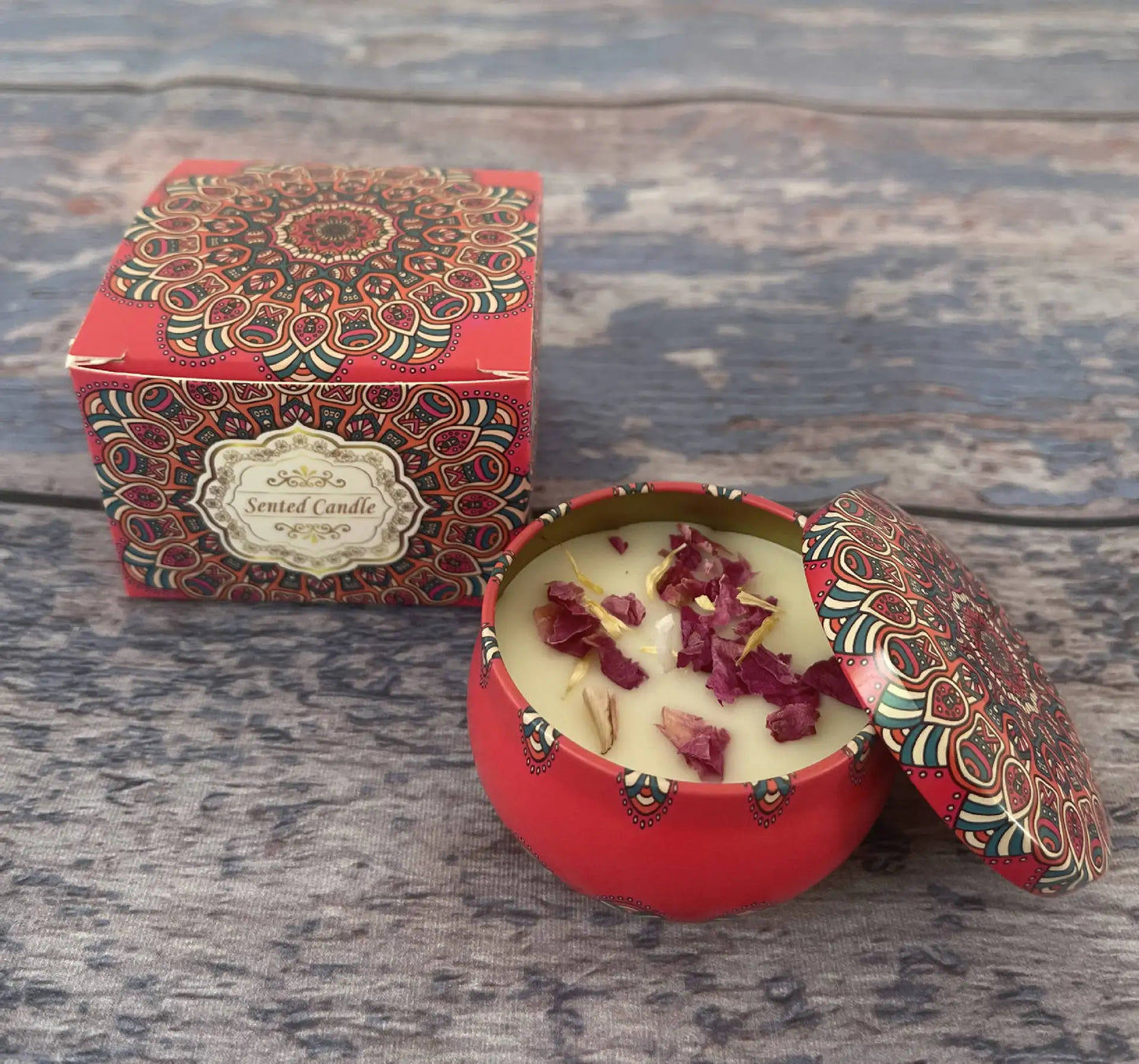 Soybean Wax Candle with Dried Flowers for Relaxation and Calming Effects